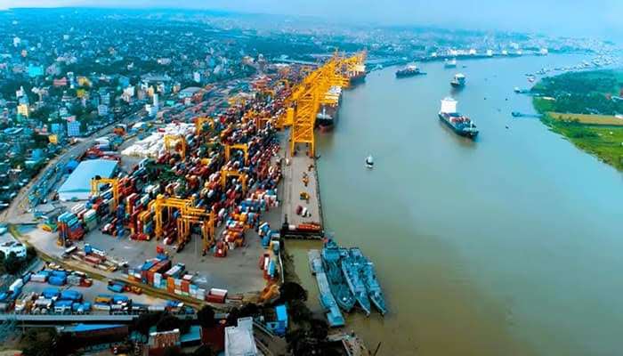 চীন ও ভারত থেকে ৫৩ হাজার টন ডিজেল নিয়ে চট্টগ্রাম বন্দরে আরও ২ জাহাজ