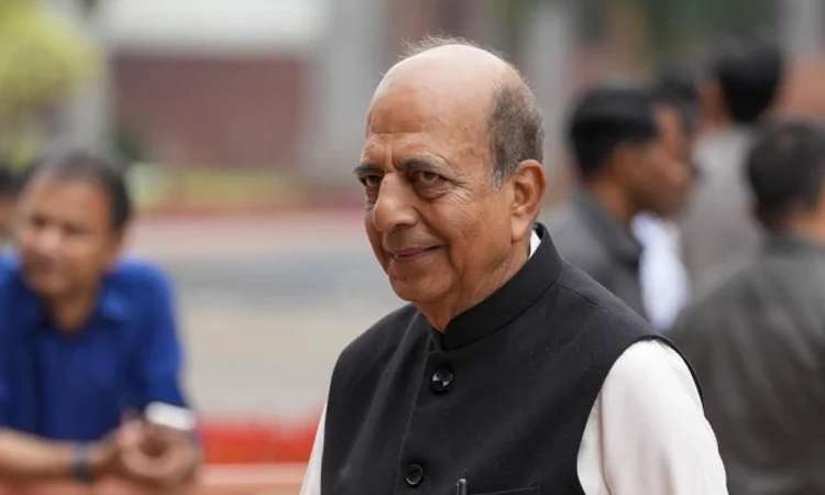 বাংলাদেশে দায়িত্ব নিতে এলেন ভারতের নতুন হাইকমিশনার