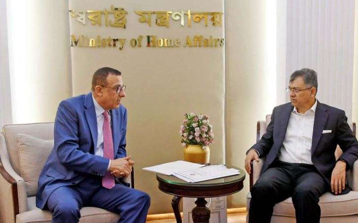 স্বরাষ্ট্রমন্ত্রীর সঙ্গে ফিলিস্তিনের রাষ্ট্রদূতের সাক্ষাৎ